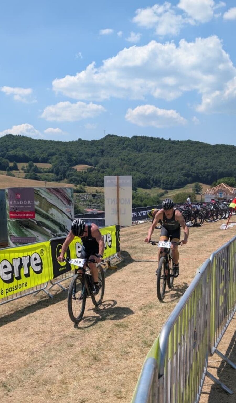 Hitzeschlacht bei der XTERRA Slowakei – starke Leistungen für den O-SEE Sports e.V. - Galerie