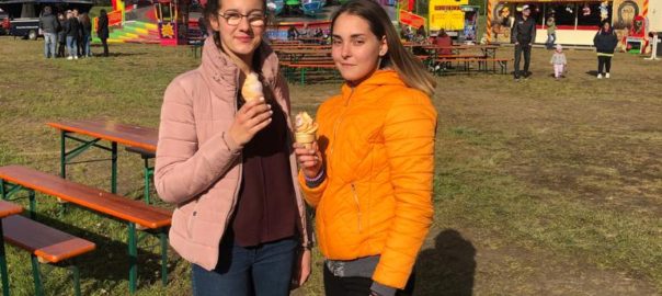 Russischer Biathlon-Nachwuchs übt sich in Deutsch und im Triathlon am O-SEE