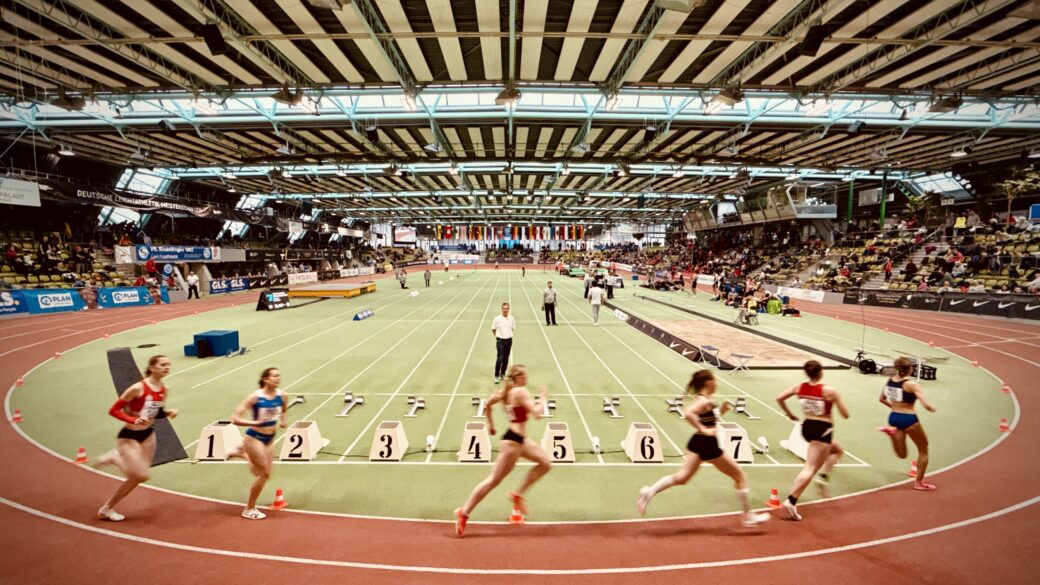 Sophia überzeugt bei der U20‑Hallen‑DM über 800 m
